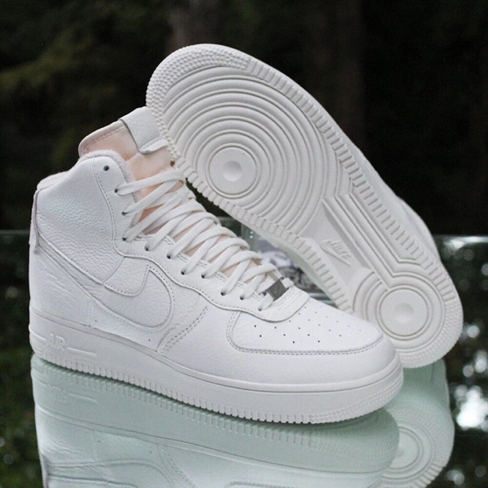 Nike Air Force 1 Sculpt High-Top Tumbled Leather BBall Court Trainer Sail DC3590